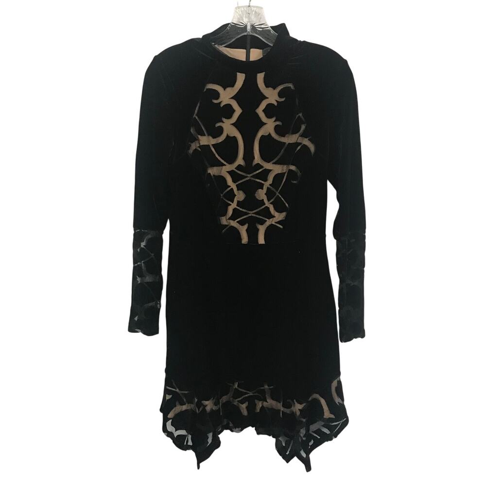 BCBGMAXAZRIA Black Sheer Burnout Dress Nude Lining Whimsigoth Witchy Goth Size M
